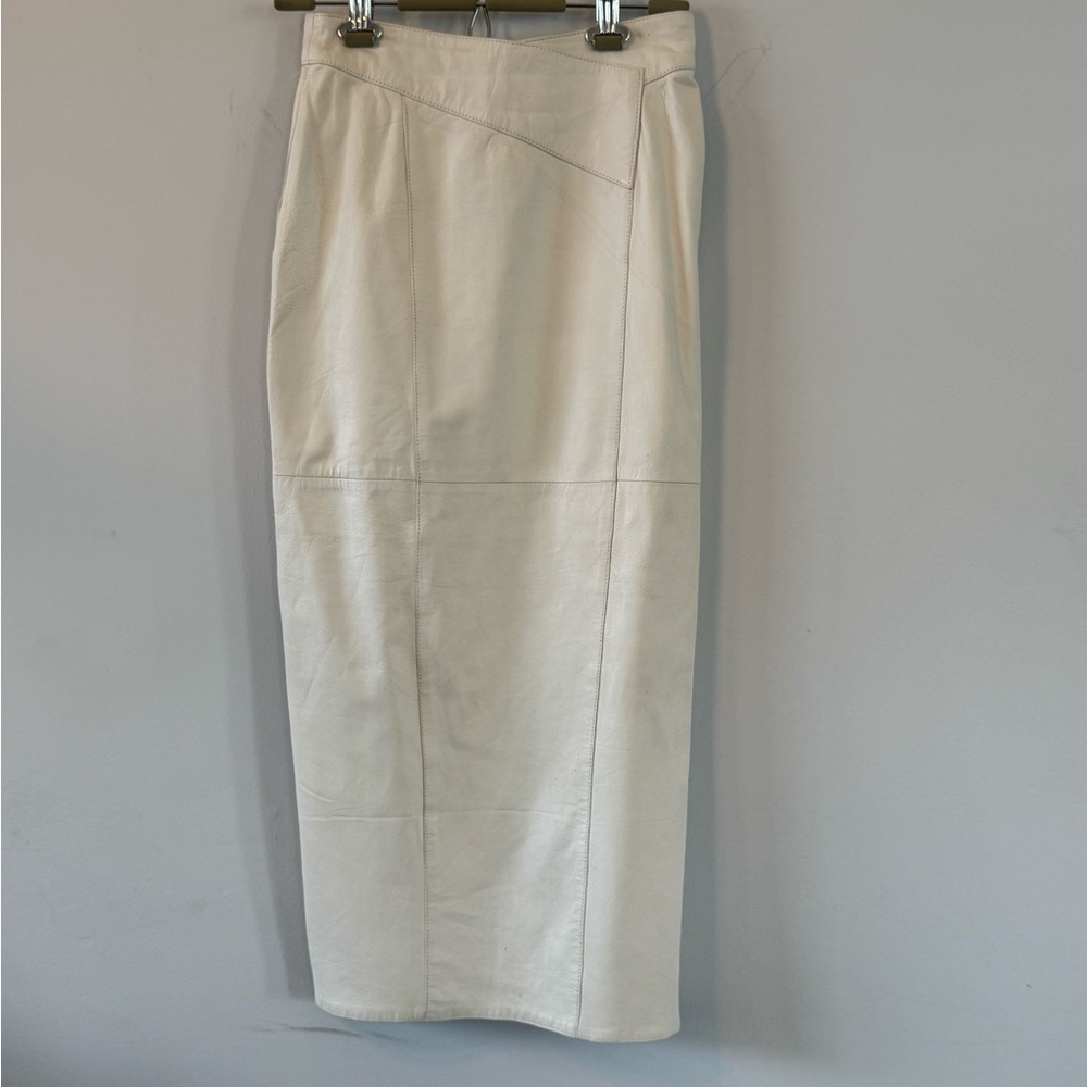 SUZELLE  Vintage White Leather Pencil Skirt